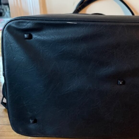 Beis The Weekender in Black - Picture 3 of 6